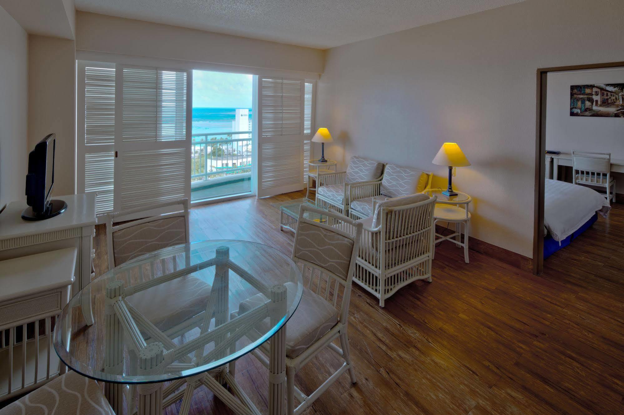 Verona Resort & Spa Tumon Dış mekan fotoğraf